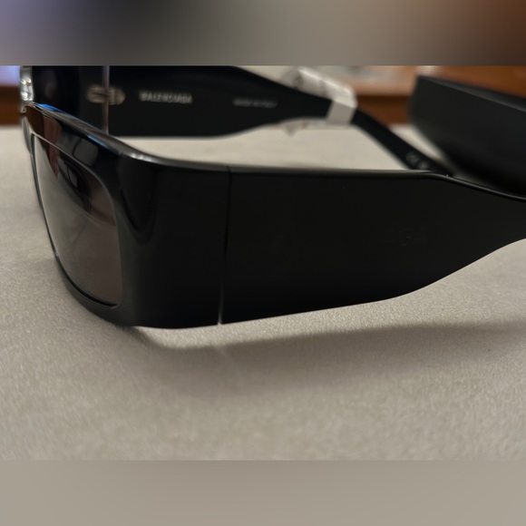 Balenciaga Sunglasses 
Paper Rectangular Sunglasses, 56mm - Picture 4 of 6